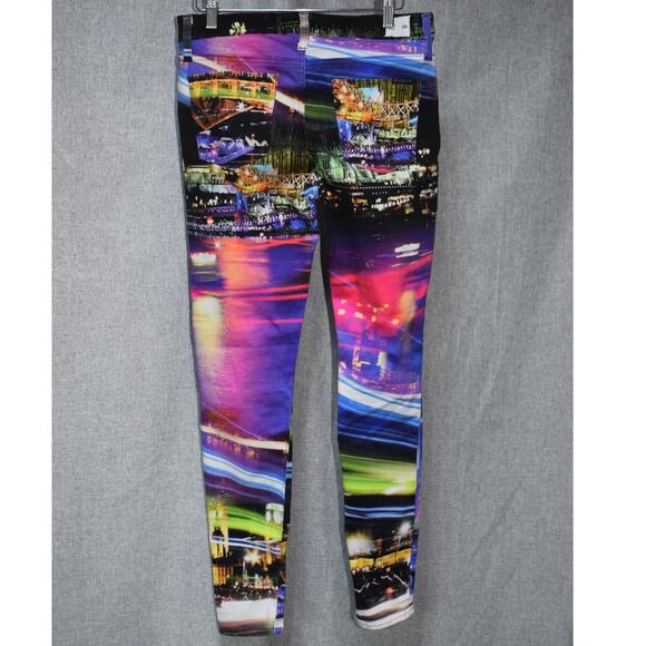 Hudson Jeans Nico Super Skinny Midrise London Night Print Size 28 - Picture 3 of 4